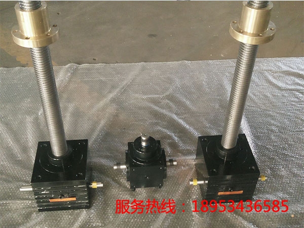 生態(tài)袋與連接扣